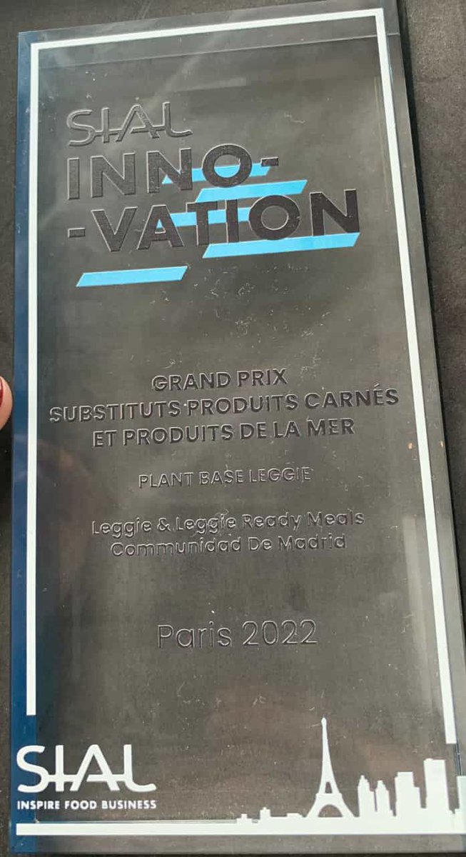 aseacam's tweet photo. Enhorabuena a #MRM por su premio a la innovación en la #FeriaSialParis a su #Leggie! 🎖Gran trabajo de investigación junto con @CSIC 🔬 https://t.co/J6okeU15j6