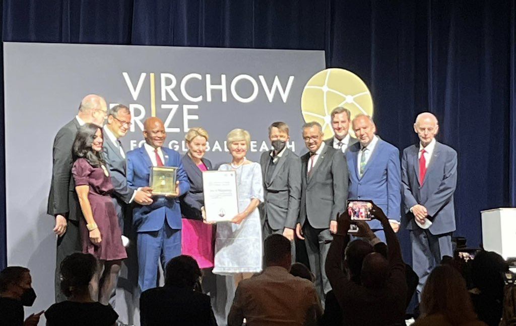 Congratulations @JNkengasong @USAmbPEPFAR for being awarded the #VirchowPrize2022! 🏆@virchowprize We thank you for your dedication and commitment to #globalhealth 🌍 and are looking forward to your contribution at #WHS2022 @virchowprize