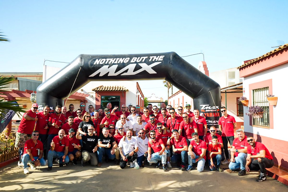 ecastromotos's tweet photo. 😁 Estamos disfrutando y viviendo momentos muy especiales en el 5º aniversario del @tmaxsevilla 👏🎁 

#EduardoCastroMotos #Yamaha #TMAX #TMAXSevilla #YamahaTMAX #SportScooter #Sevilla #TMAXTechMAX https://t.co/VG5DqAnvqf