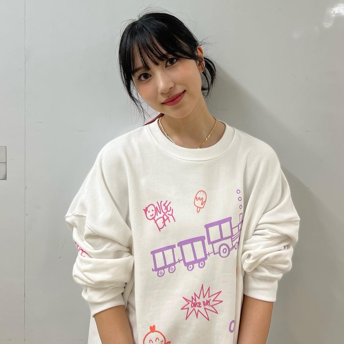 picsminamin) / Posts / X
