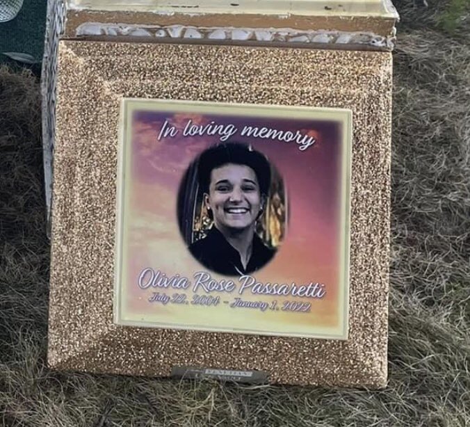 JohnDePetroshow's tweet photo. The biggest story of the year in EG is the New Year’s Day death of a EG high school student from a drunk driver. Rep Caldwell sponsored “ happy hour” legislation in a tone deaf manner which has rock the town. The topic was NEVER mentioned at the “debate.” https://t.co/ulCZRU2q0N