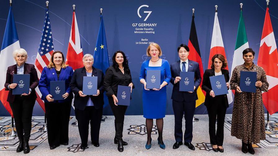 At the @G7 Gender Equality Ministerial we were clear: together we must use our 'gender equality machinery' to strengthen women’s economic empowerment and entrepreneurship in times of crisis. Gender equality must be a pillar of the #G7GER conclusions. #UnionOfEquality