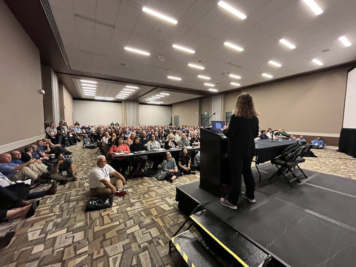 MarkEconomou's tweet photo. SRO in #PIO section #IACP2022 for @dionnew presentation on #Boulder mass shooting and line of duty death. Opening remarks by #MSD parent @maxschachter Moving and emotional presentation. https://t.co/cuuwFpegH1