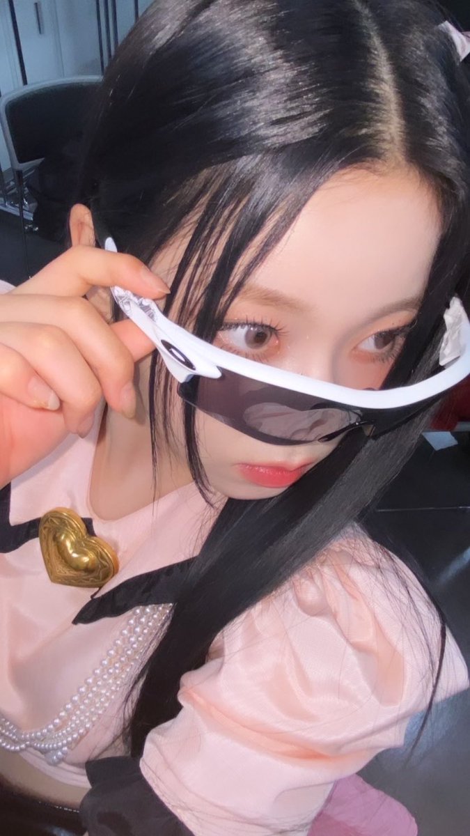 coolt3ku's tweet photo. 나 이 사진이 너무 좋으아아아 요즘 감성까지 잘 살려 https://t.co/TktBXwh2dU