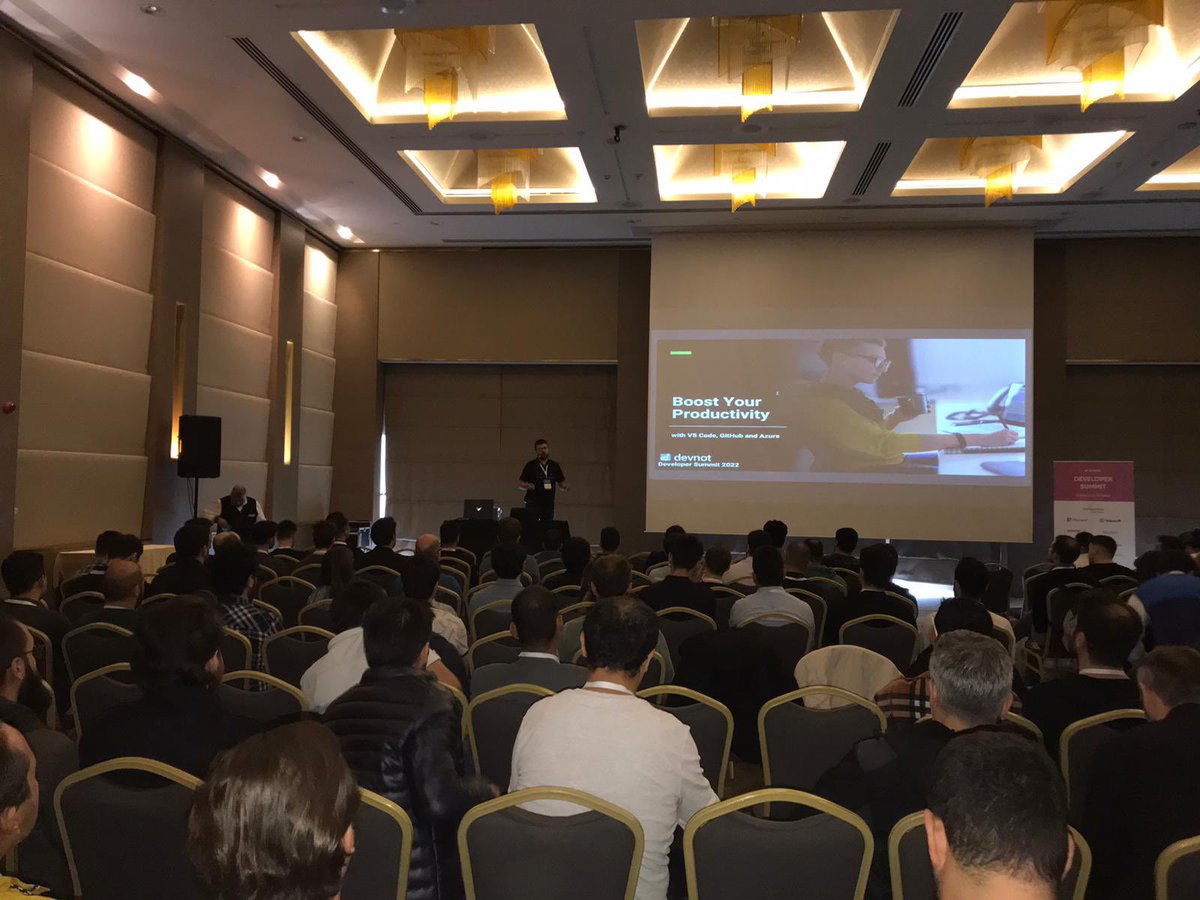m3rtyeter's tweet photo. Uzun bir aradan sonra yüz yüze bir etkinlikte yer almak gerçekten çok heyecan vericiydi. Başta @devnot_ organizasyon ekibi ve bu etkinlikte yer almamı sağlayan @MicrosoftTR olmak üzere tüm konuşmacılara ve katılımcılara teşekkür ediyorum. @taswarbhatti
#devnotsummit22 #MVPBuzz https://t.co/9fV5lJfJUf
