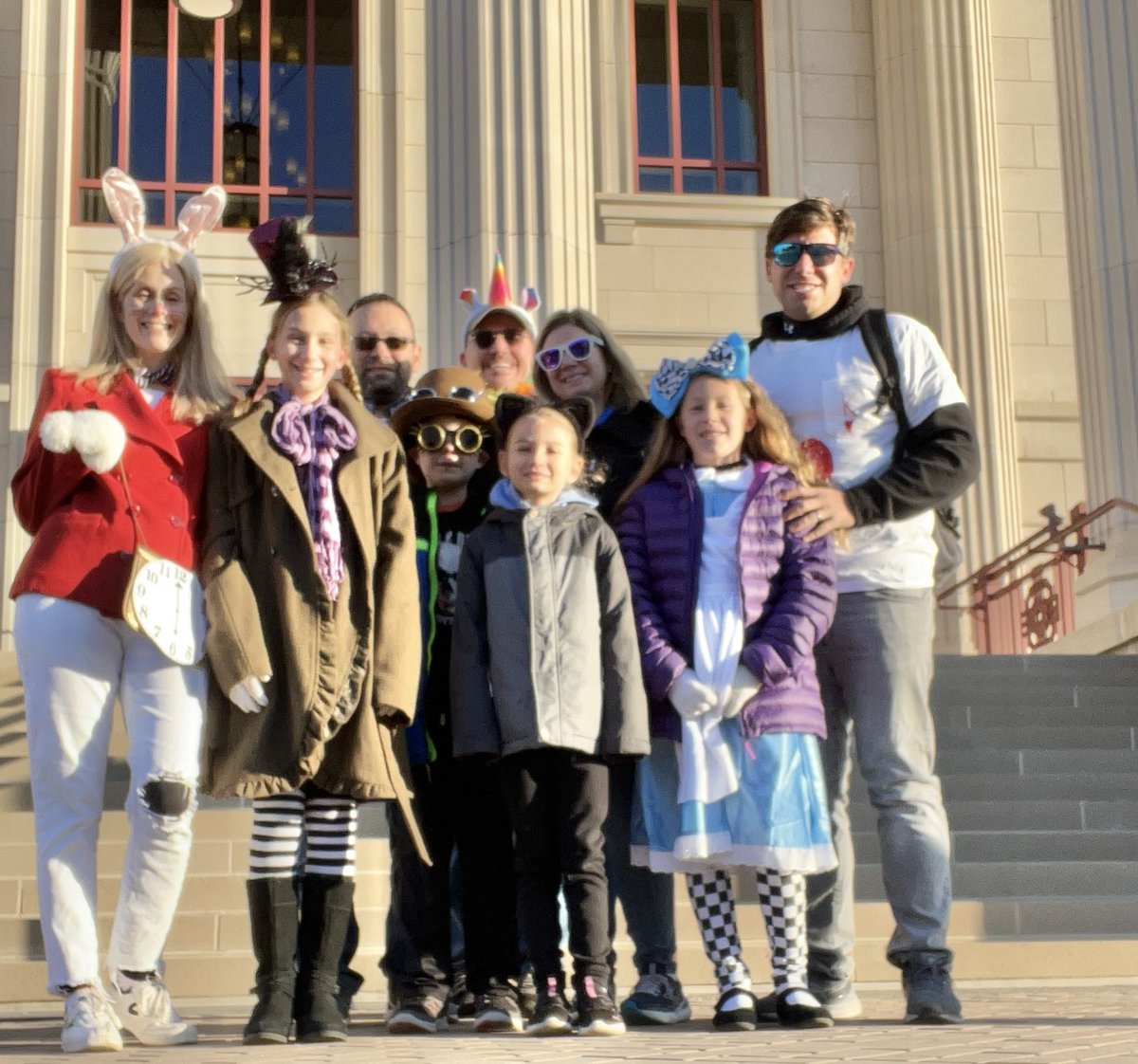 MsJamieShoup's tweet image. ❤️🐇🕰
Fun times at the #AliceInWonderlandExperience from @CluedUppHQ #virtualgame #appexperience