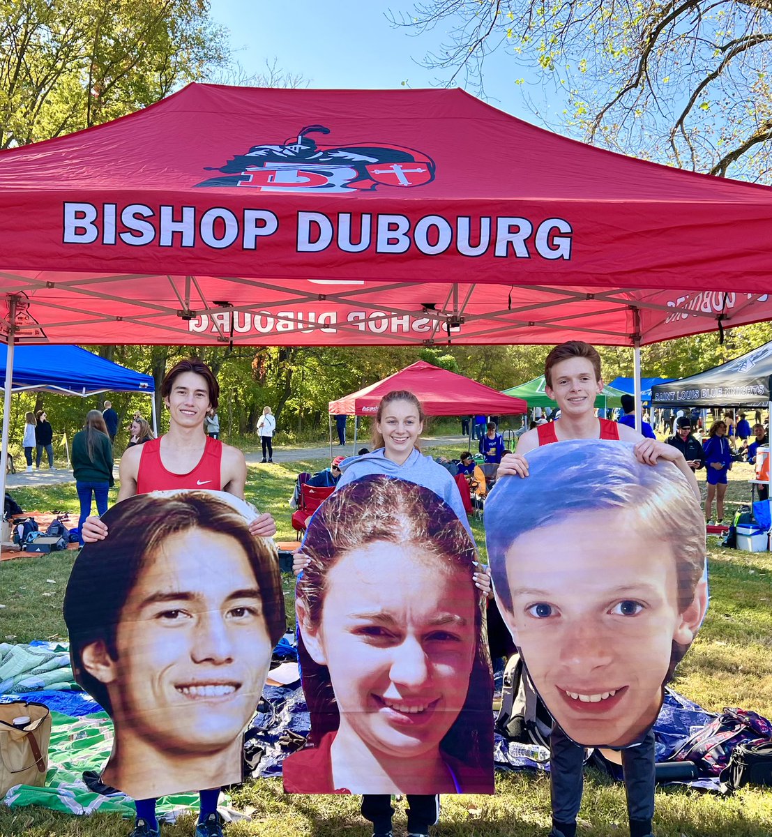 FearTheCavalier's tweet photo. We celebrated our
X-Country Seniors Luke Fister, Kaden Harvie and Ashley Greishaber today. And we also took home some hardware. Medals were won by:
Anna Tatko
Ashley Greishaber
Jaden Wong
Emily Faletti and
Kaden Harvie
What a Great day! https://t.co/X0lQrxsVuS