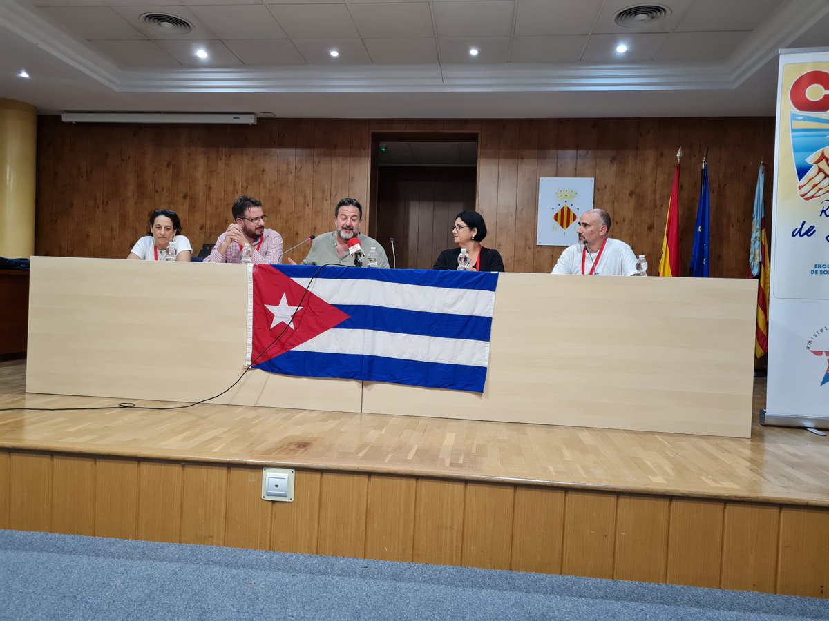 MMedina_Glez's tweet photo. Participan @RabazaNoemi, @ManuPineda, Elier Ramírez y Belinda Sánchez en intercambio sobre la solidaridad internacional frente al bloqueo a Cuba.
#CubaNoEstaSola #MejorSinBloqueo https://t.co/ChN8NJQ6Q6
