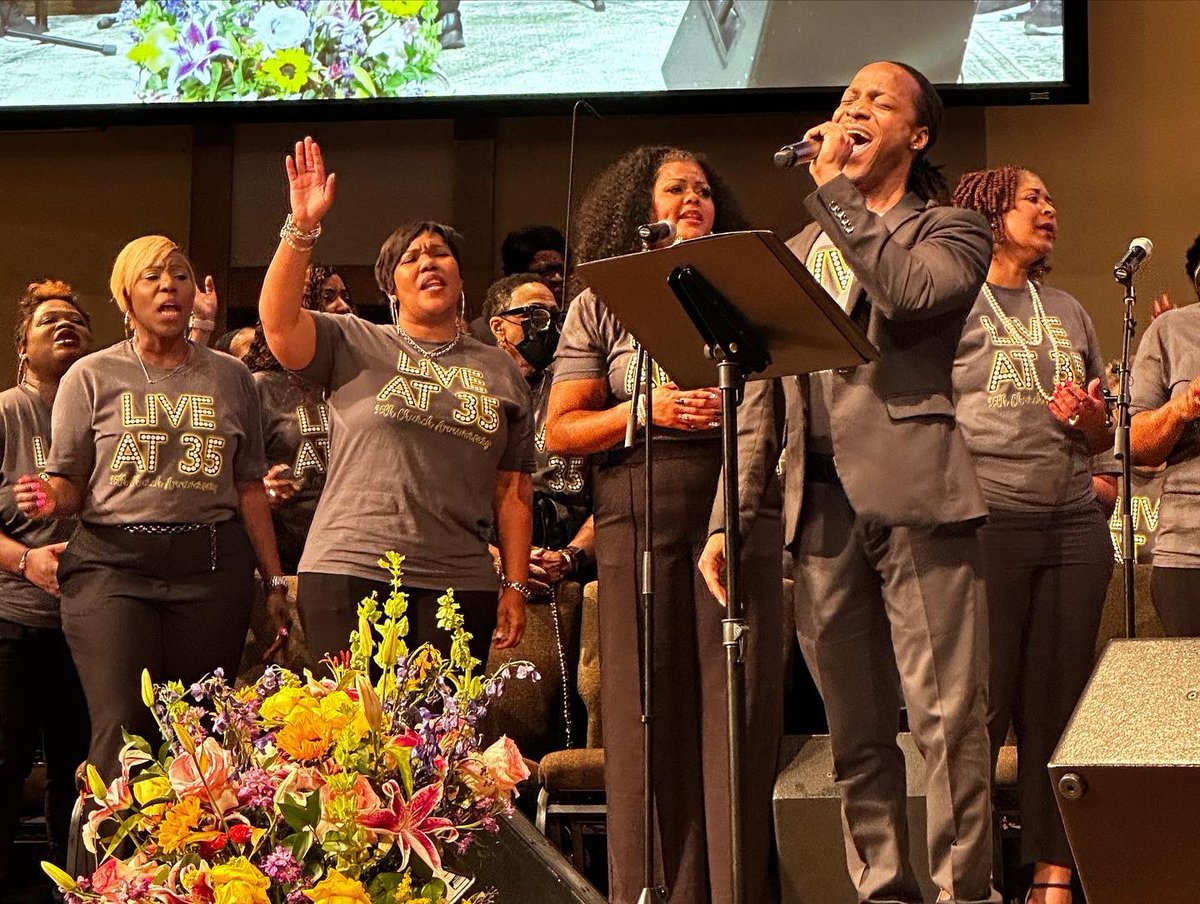TCWWHouston's tweet image. We love our Pastor @pasralphwest &amp;amp; had a great time honoring him last night at the “Live at 35” Concert! 🎶 

We have more in store as we continue to celebrate our 35th Pas &amp;amp; Church Anniversary! Stay tuned @ 35.tcww.org! 
#Pas35 #WeLovePas #Celebrating35Years #iAmTCWW