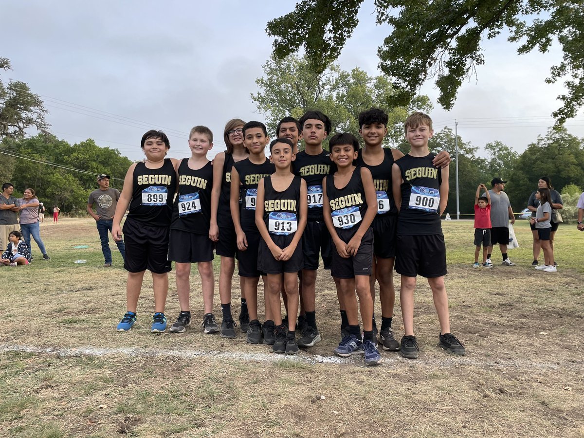 CoachWells_SHS's tweet photo. Seguin MS XC District meet today! These athletes did such an amazing job all season and really showed out today!   There were many PR’s, very proud of these student athletes! #WeAreSeguin @AJBriesemeister @JimBarnesMS https://t.co/9TwO74UitE
