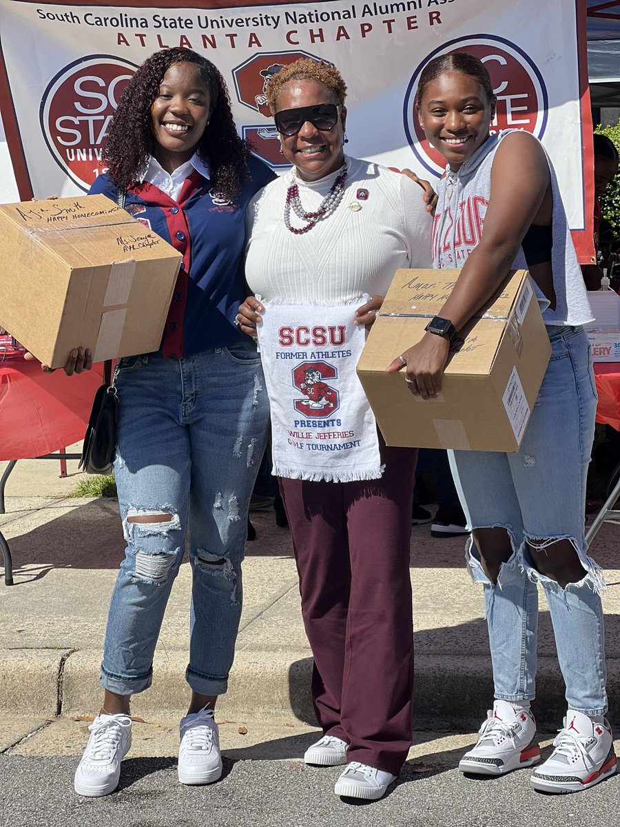 The 2021 &amp; 2022 “Warren- Reese” Recipient Winners featuring some of the Atlanta Chapters Finest🐶❤️ ! <a href="/SCSUATLALUMNI/">SCSUNAA Atlanta Alumni</a> 
#Homecoming #SCSU #BulldogPride 🥇