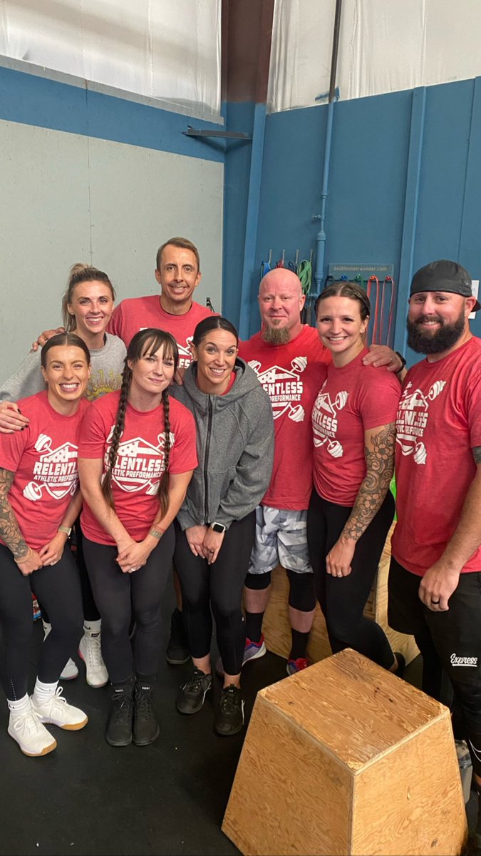 RelentlessAP's tweet photo. The squad for @ironhavenfitness Mega Wod! @coachosborne @ashley_osborne_4 @kgarrison3 @anianimates.garrison @teraolson13 @nolson1212 @_cheyennemariedaniels @jes.dekruger #relentlessAF https://t.co/kpSbvSt0Dg