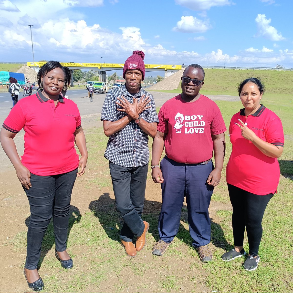VObutich's tweet photo. Simple, kind and caring is the way to go.
@boychildlove @Rotary @FrancisKooli @nancychelangat6 @lionsclubs @shethnakuru https://t.co/LJy5zTYAvn