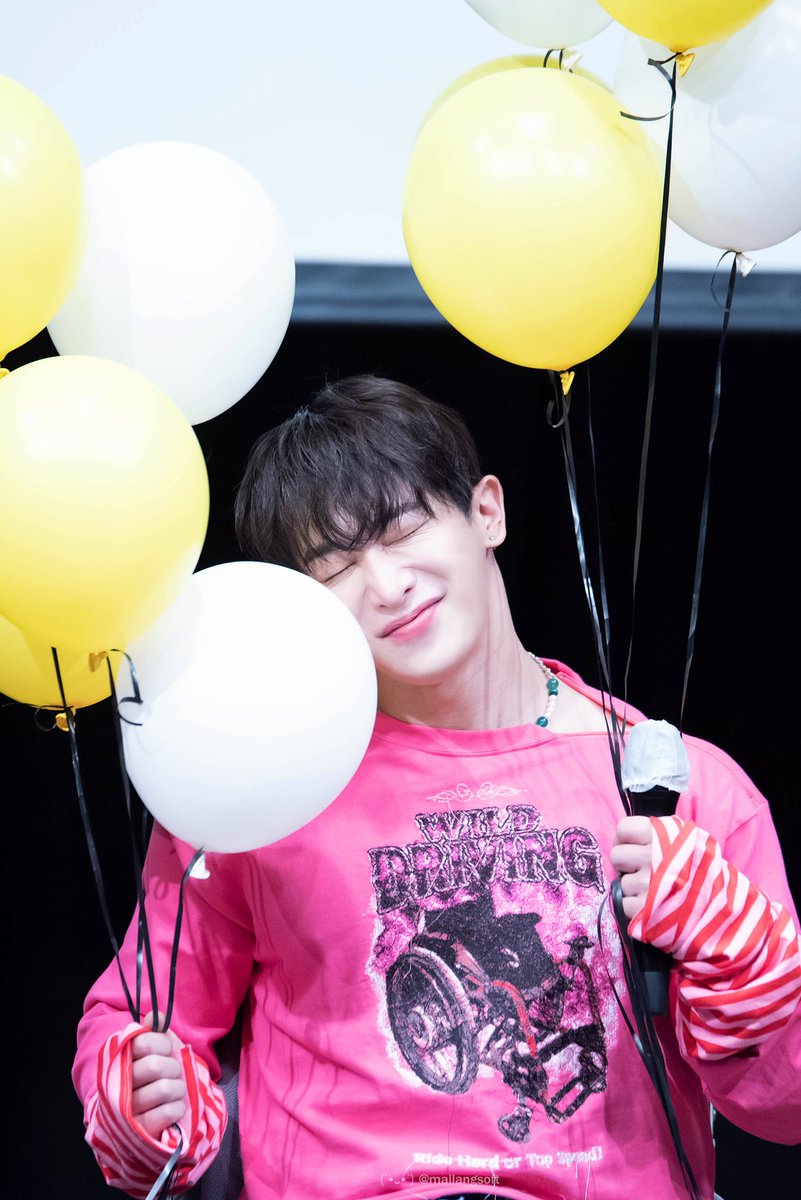 always_ohhoho's tweet photo. 원호시💕

네가 곁에만 있다면 네가 뭘 하든 다 좋아💙

#원호 #Wonho 
#Dont_Regret #돈리그렛
#On_On #온앤온
#BittersweetToWonho #비터스윗
@official__wonho @official_WH_jp https://t.co/mh2Ao6yWaE