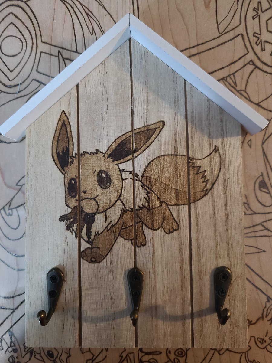 PrairiePyro's tweet photo. #woodburning #eevee #pokemon #hanger #hooks #keyholder #keychain #lanyard #keys #cute #woodart #handmade #forsaleonetsy

#etsy link: https://t.co/Gs7VmWD8af

#PrairiePyroDesigns #Stepher17 #pyrography #PyrographyArt #razertip https://t.co/ZHGXE19W8d