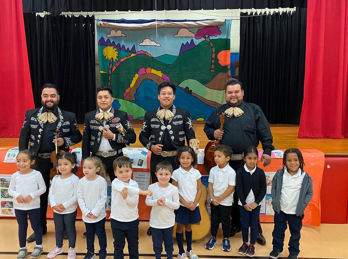 What a fantastic celebration in closing Hispanic Heritage month at Pulaski! Thank you to The Mariachi Sol Mixteco for a wonderful performance and a huge thank you to all of the PTA parent members for helping fund this event! #pulaskistrong #hispanicheritagemonth