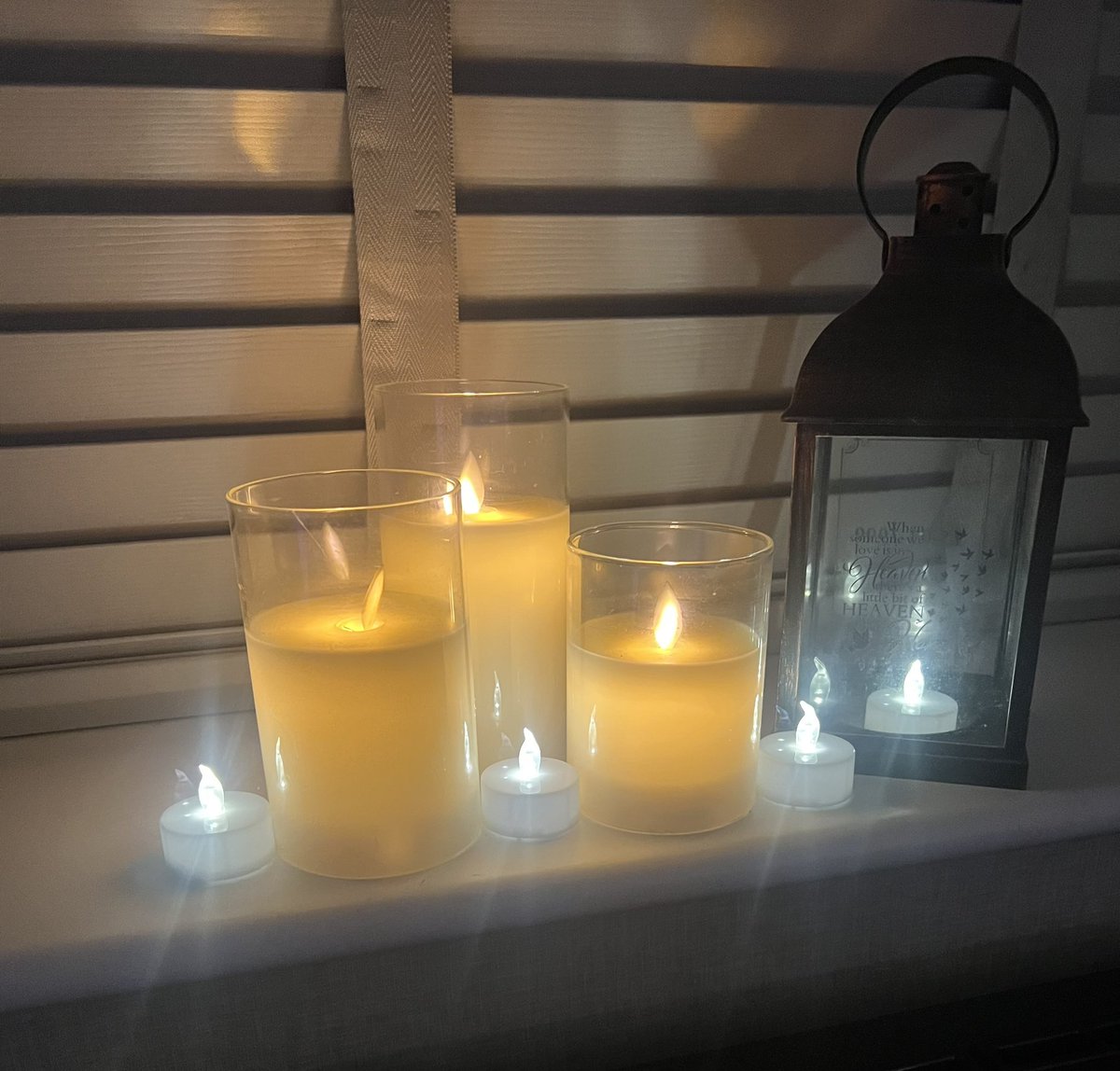 fionatointon's tweet photo. #Waveoflight2022 https://t.co/WMdLUimkbH