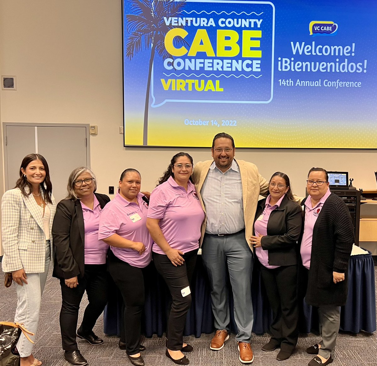 GuillenMarisol's tweet photo. VC CABE was well represented last night by @HuenemeElemSD advocates for biliteracy and multilingual rights. Keynote Martha Hernandez is such an inspiration; her keynote address was definitely a call to action! #StandUpGetUp! #HESDpride @CalTog https://t.co/IRBCYxb4Sk