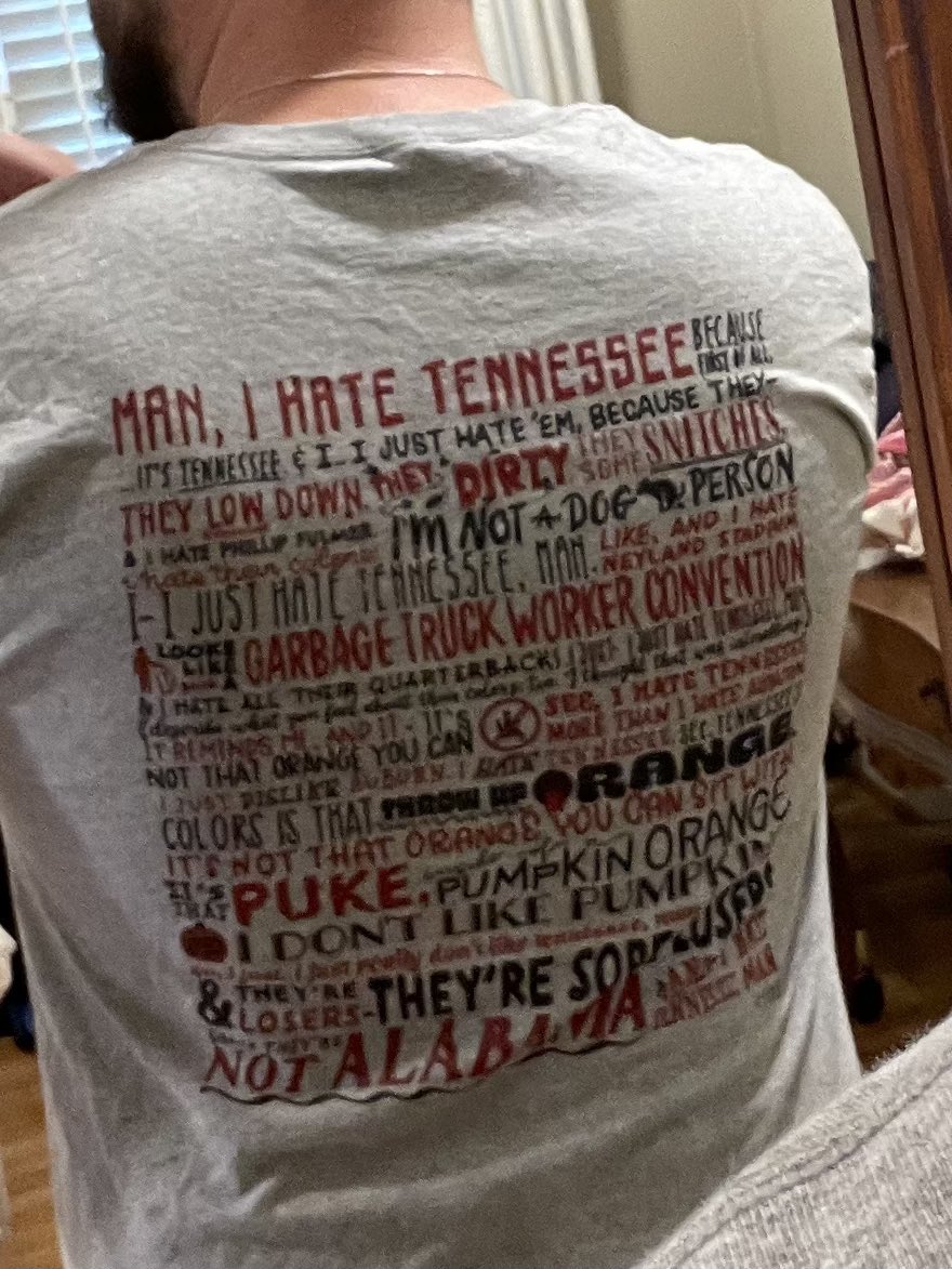 PolytropicSage's tweet photo. Let’s have a tilly boys
Let’s have a scrap boys
Let’s have a donnybrook by the riverside boys
Let’s have a set-to at the five-and-dime boys
Let’s plant a foot in Phil Fulmer’s earth boys
Let’s show volunteers how the experts do it boys
#TennesseeHateWeek #RollTilly https://t.co/CdTKvYmifK