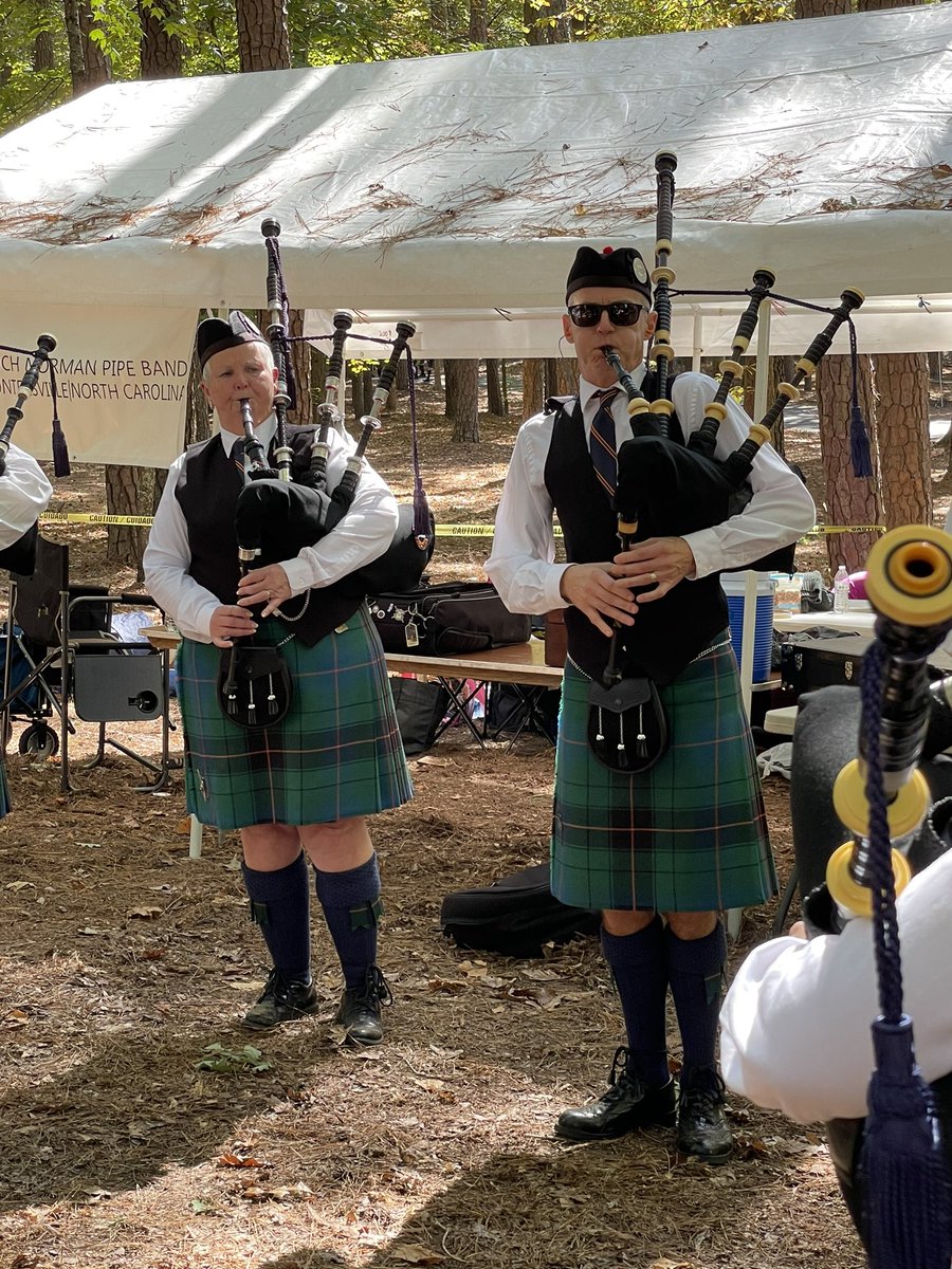 outaboutatl's tweet photo. It’s a beautiful day for #HighlandGames at @StoneMtnPark https://t.co/UNFZR3WuGe
