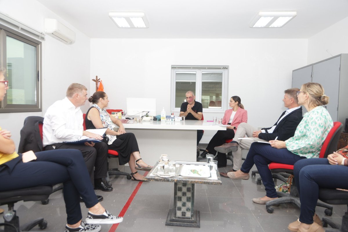 EU_MarioNava's tweet photo. Glad to see the EU flag 🇪🇺 in the Turkish Cypriot Community and to witness the great results of Izmer Ticaret, Cyprus Environmental Enterprise Ltd and ECOLIVE, beneficiaries of #EU funding. More #GreenLinetrade trade brings the CY communities closer. @EU_reforms @EUCYPRUS https://t.co/72Ceq08qFW