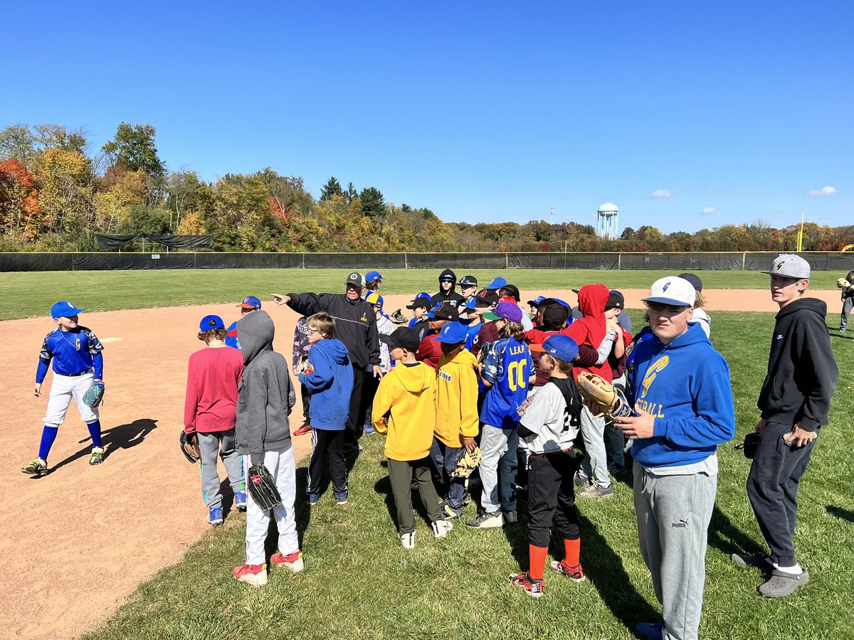 GLHSBaseballJVB's tweet photo. The Gahanna Lincoln Baseball team held their Fall Clinic today. 84 of Gahanna’s up and coming baseball stars joined the team on the field to sharpen their skills and have some fun on the beautiful day. Go Lions! See more pics and find out more at https://t.co/RfuSmA5KQ6 https://t.co/oAvK6RmMYo