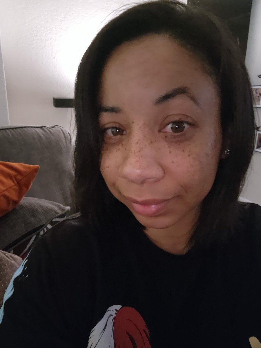 SotomayorLDBell's tweet photo. Spa Day Fun Day with #FlatBlueRaider #144 and Diamond 💎who did an excellent job giving me a facial💆🏾‍♀️ and trimming my ends 💇🏾‍♀️❤️ @HEBISDpeople @BCTEAcademy @BHS https://t.co/u4Q9Qr2aIr