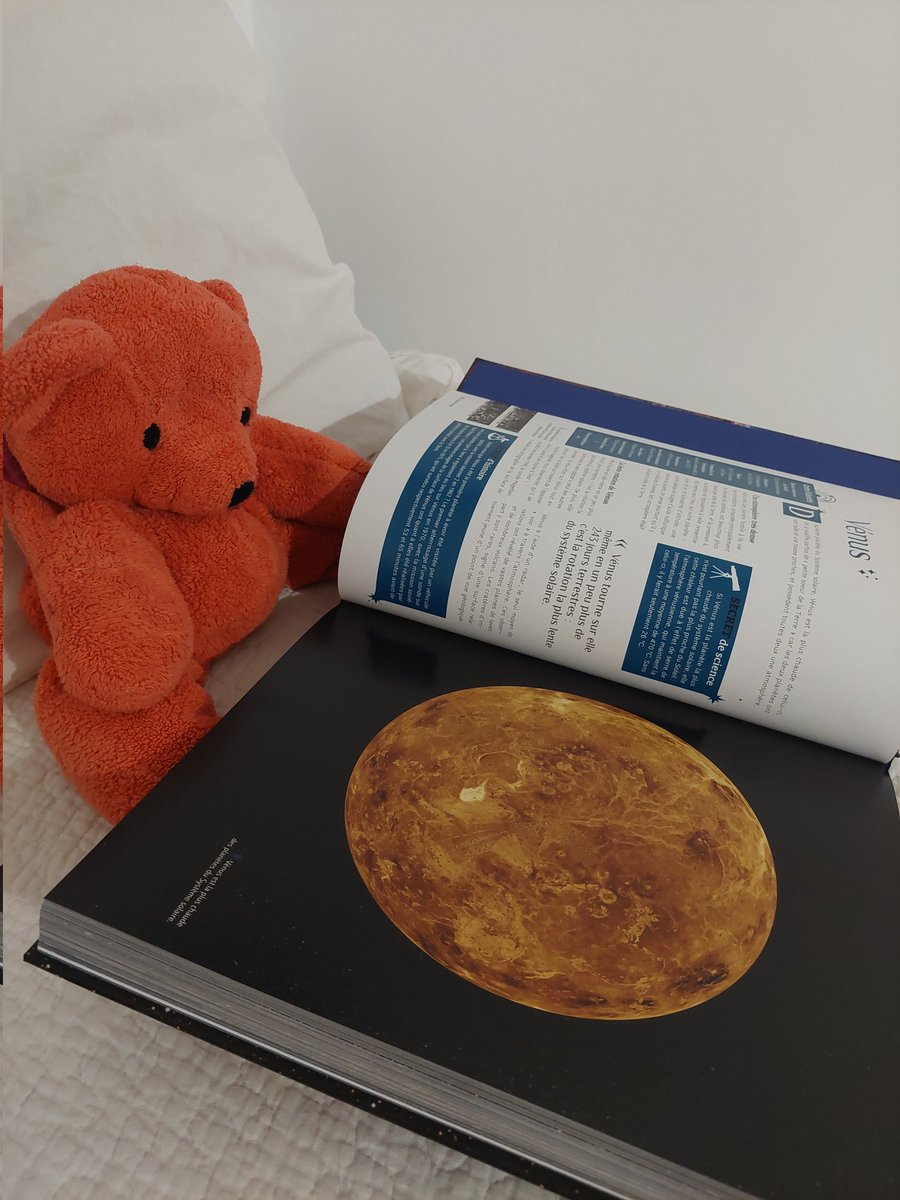 RASCO76's tweet photo. Le livre d Alice Thomas passionne vraiment tout le monde  @Space_Thomalice https://t.co/zqoFxtQE99
