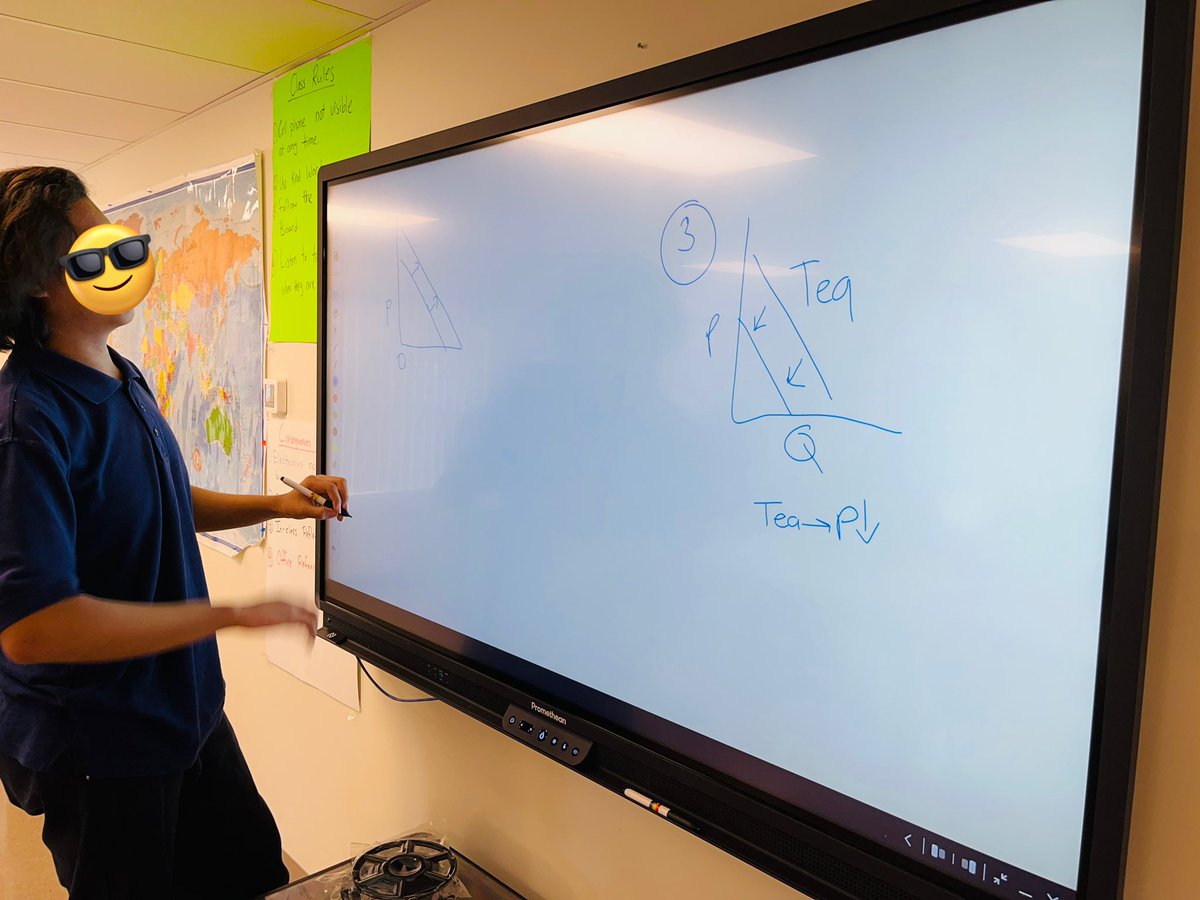 MrKoganHistory's tweet photo. Honing our critical thinking and graphic skills with supply and demand practice. @iaecspumas #SupplyDemand #entreed #prometheanboard https://t.co/oAEIx09Wno