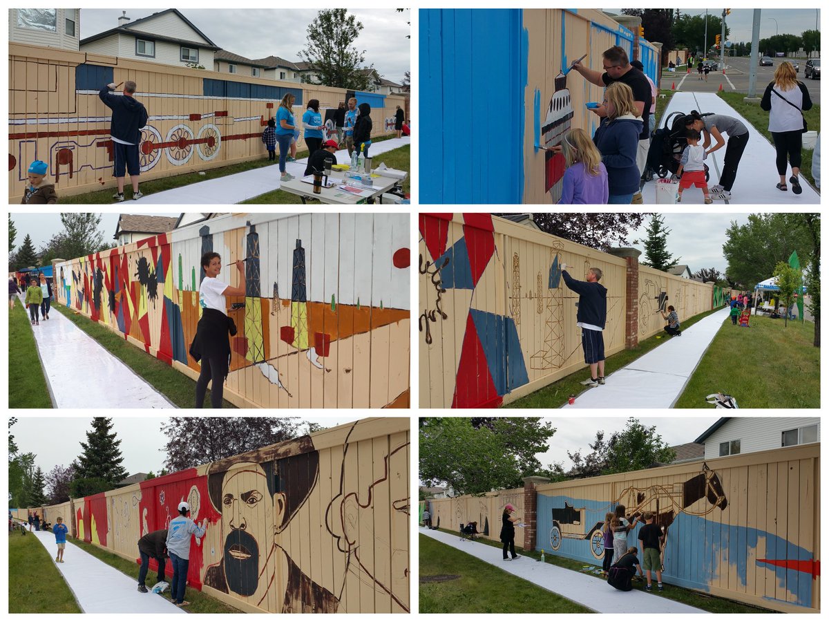CreatingCovYYC's tweet image. Fun fact: Creating Coventry volunteers took part in painting this mural 
#CommunityByCommunity 
(Throwback photo collage from the painting weekend!)