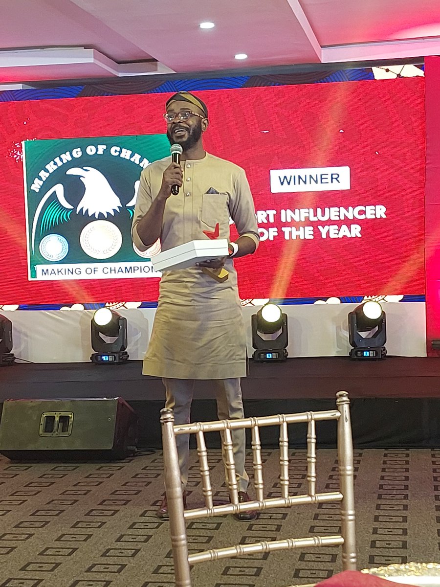 Congratulations @MakingOfChamps! #PulseInfluencerAwardsNigeria Sports Influencer of the year!

Absolutely deserved!!!! 🤗👏🏾🙌🏽❤️