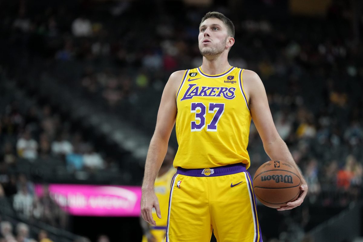 Matt Ryan has made the Los Angeles Lakers' opening night roster, per <a href="/ShamsCharania/">Shams Charania</a>.

Ryan was driving DoorDash and working at a cemetery, a year and a half ago, after he didn't receive an invite to the G-League bubble.