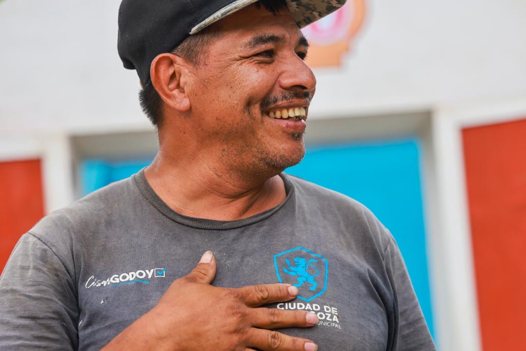 CesarGodoyNi's tweet photo. Mil gracias a cada uno de mi equipo de Servicios Generales, cada uno es un pilar importante del trabajo que realizamos día con día.
Con mucho cariño, les entregamos un delicioso almuerzo y compartimos un momento de diversión gracias a #PolloIndio. 🦁🐟 https://t.co/OqrfFhRxGL
