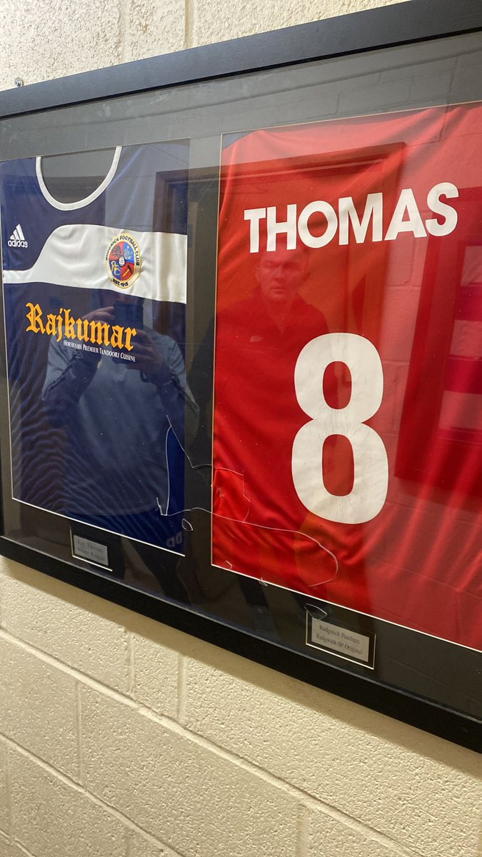 Reserves salvage a 3-3 draw vs <a href="/RoyalUnitedFc2/">Southwater Royals</a> with the last kick of the game. A real shame that the opposition felt it necessary to vandalise the memorial shirts on the wall and leave the changing rooms in a state. 

Goals from <a href="/DanDrayy/">Dan Dray</a>, Polak and Asa. 

MOM - Asa Pearson