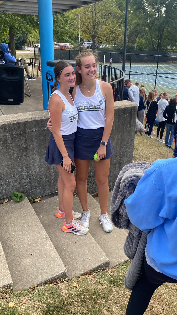 BrentKSHSAA's tweet photo. Hayden’s Lauren Sandstrom and Emily Sheetz are your 4A state doubles champions after beating Wichita Trinity’s Darcy Dunne and Sophia Majors 6-3, 6-3 in the championship match.
#KSHSAACovered https://t.co/MFUAR5HROg