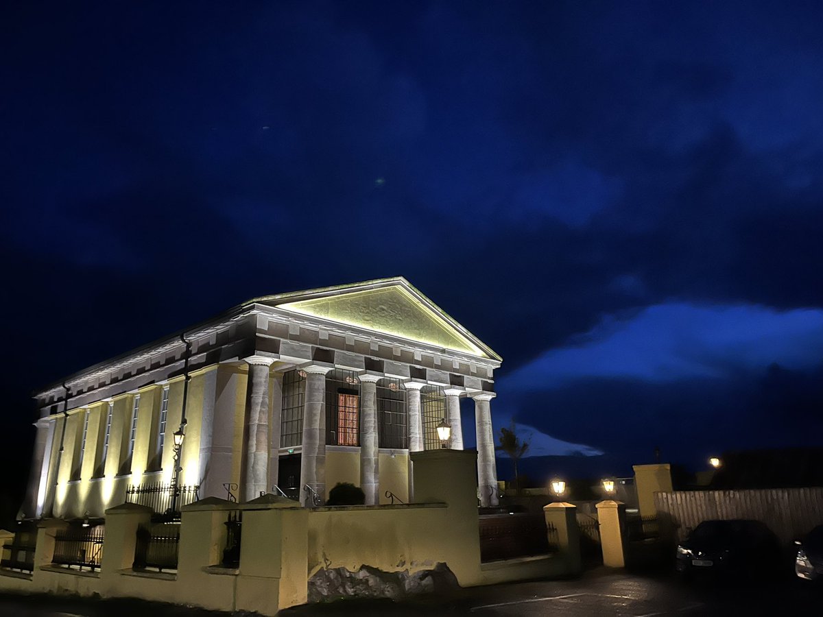 andreaINtheatre's tweet photo. Ending a #perfectday with the #BeethovenProject at @PorticoArds. Glorious! https://t.co/hdvjYSN2uK