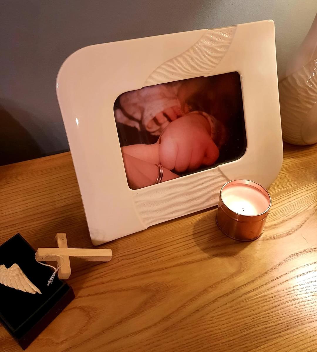 For our boyos-and all our babies born too soon, left us too early or were too poorly to stay 💙
#WaveOfLight
#babylossawarenessweek
#BLAW2022