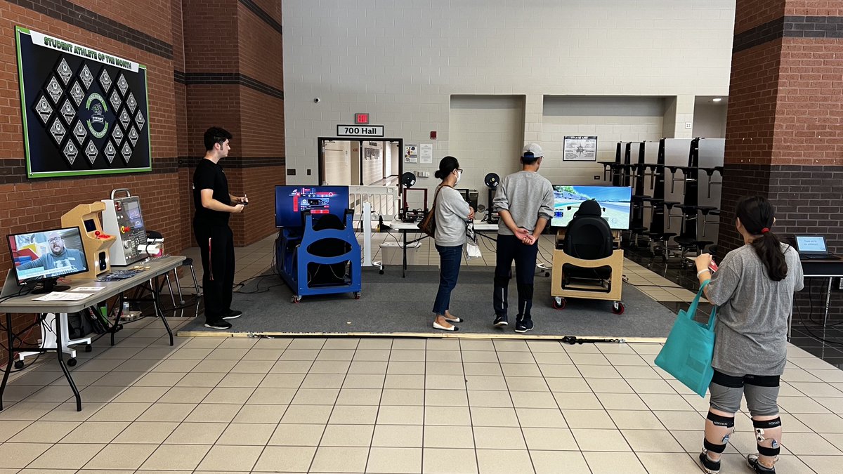 ManufacturingHS's tweet photo. We had a great showing at today’s Explore Your Future event. Our community got to see just how exciting advanced manufacturing can be! Great event @GCPSCTE!! https://t.co/1ljPVUVGFf
