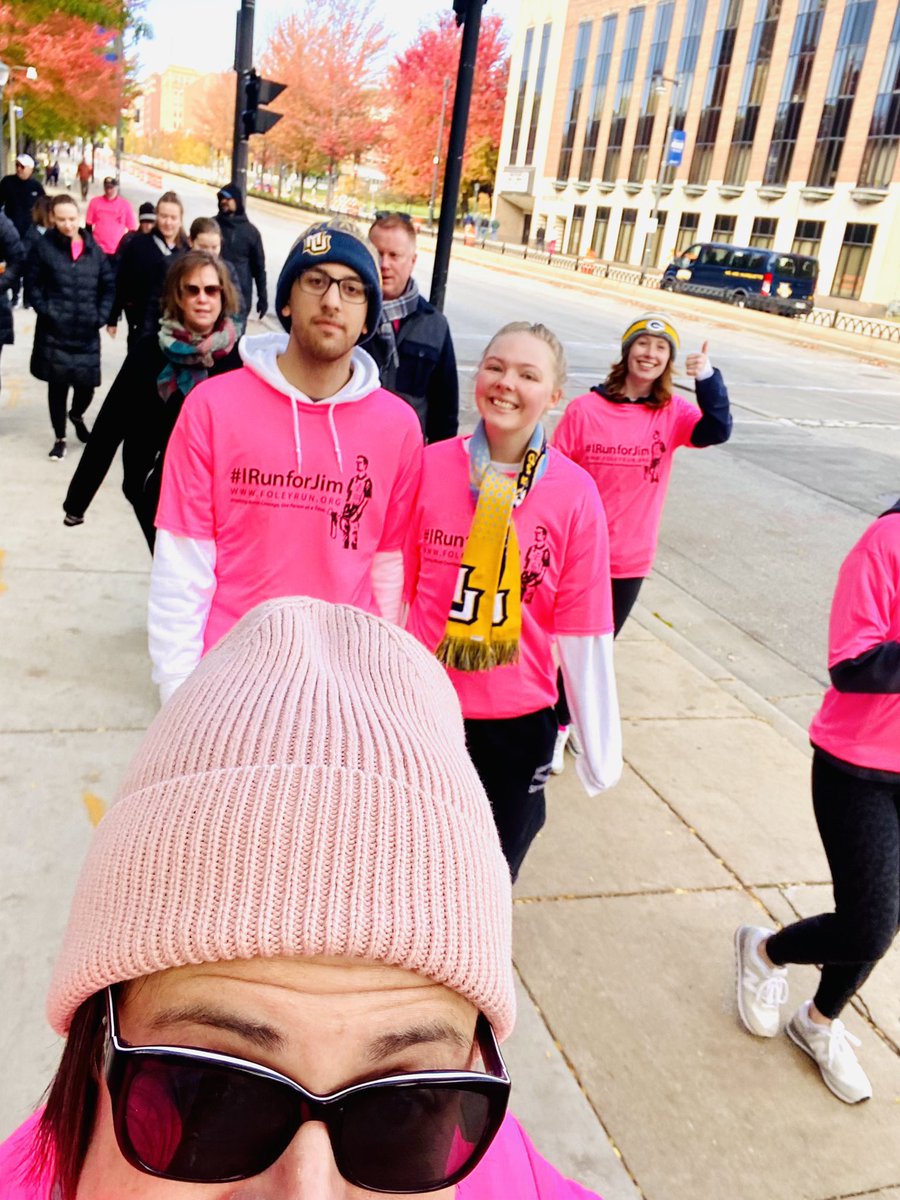 Marquette showed UP for the Foley 5k today. Thanks @tdurkin6 for organizing, @cigelske for the awesome Sprecher drinks, and friends who supported this. #irunforjim #moralcourage @JamesFoleyFund