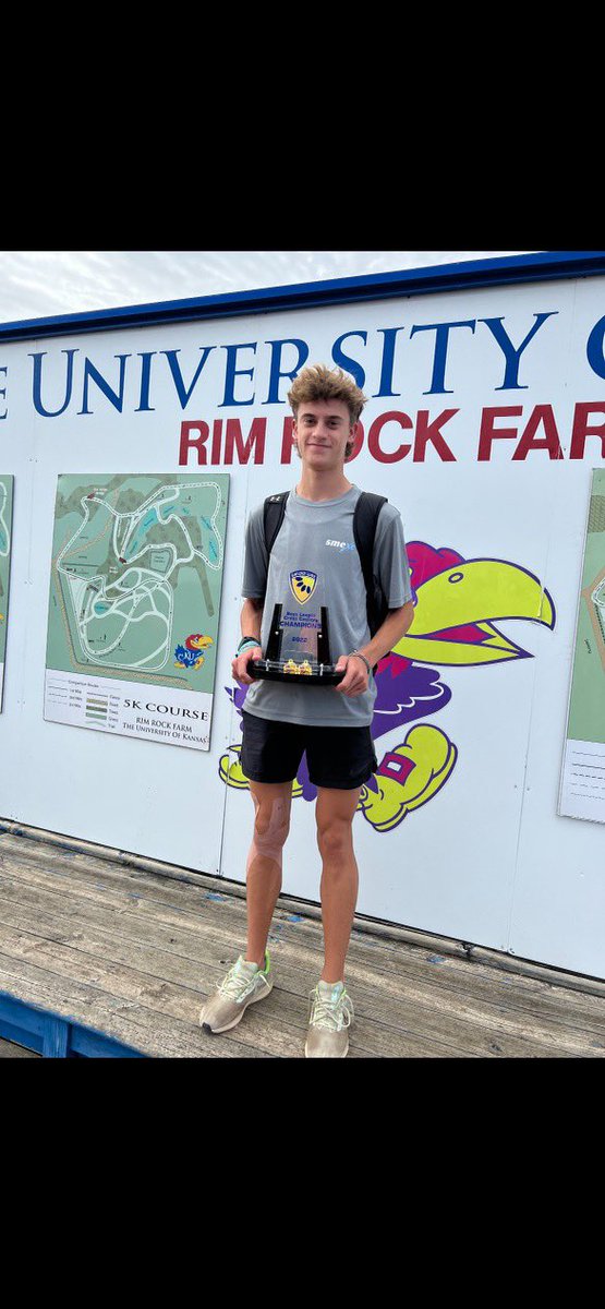 SMEastLancers's tweet photo. Sunflower League XC Results:
Boys: 
Blair Ptacek: 7th
Caden Peters: 5th 
Wyatt Haughton: 1st 
Team: 1st Place: 2022 Sunflower League CHAMPIONS!!! @SFLLeagueKS https://t.co/FeAjTRnFkL
