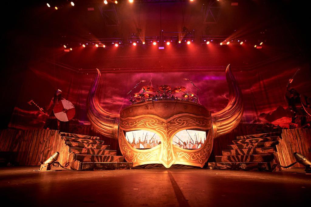 Battle ready tonight, Leipzig! Prepare for attack! ⚔️🛡 Photo: Andre Kaatz