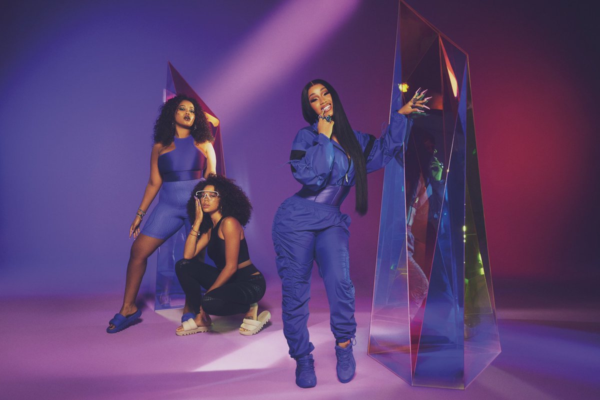 VotingCardiB's tweet photo. 🗳Bardi Gang, reply using the tag:

I’m voting for Cardi B for Favorite Female Hip-Hop Artist at the #AMAs  .

• Retweets also count as votes 🔁
• 22 votes per user, per category, per day, per method 📋 https://t.co/bwMT5XSoKF