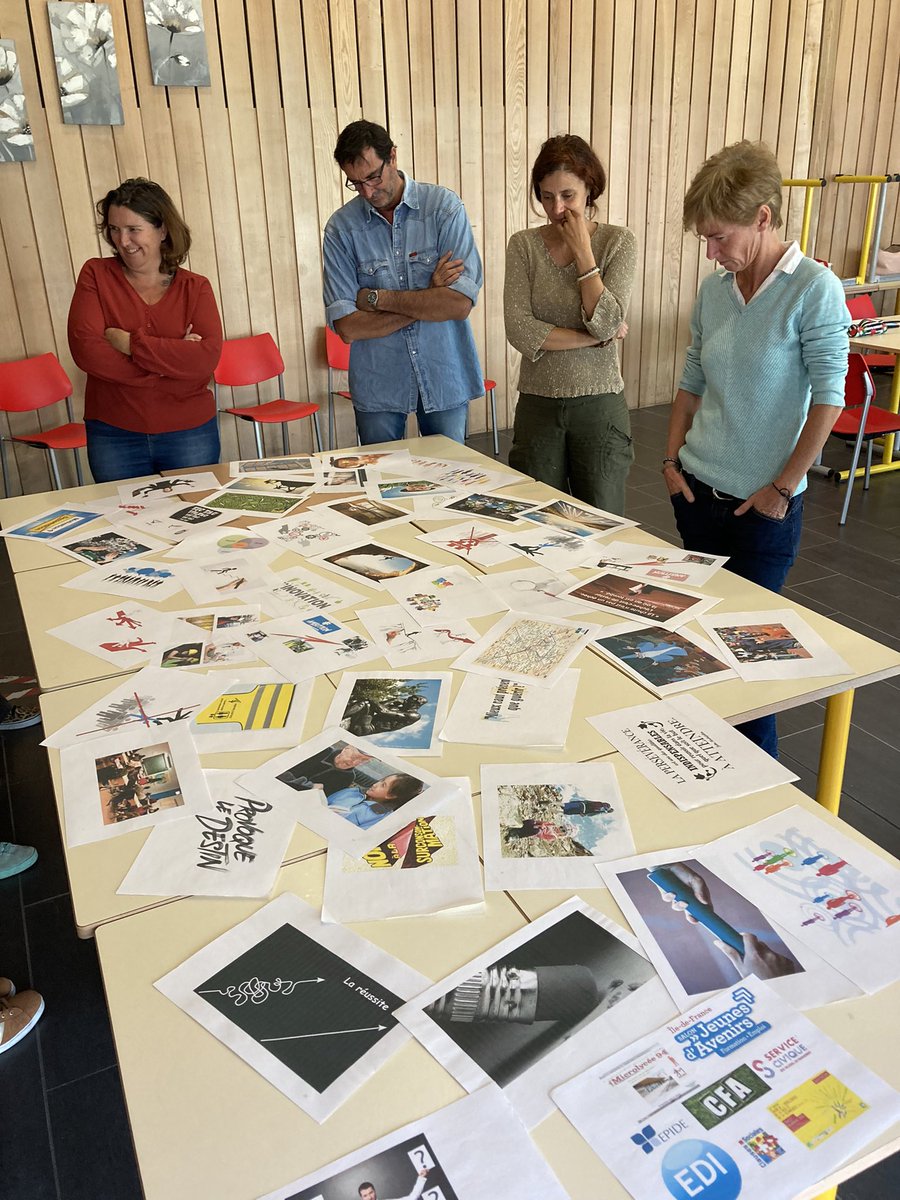 valpin83's tweet photo. Formation tutorat au LP Léon Blum de Draguignan. Une équipe soudée, motivée et très investie auprès de l’accompagnement de jeunes.#MLDS https://t.co/Zq0OpEVX5p