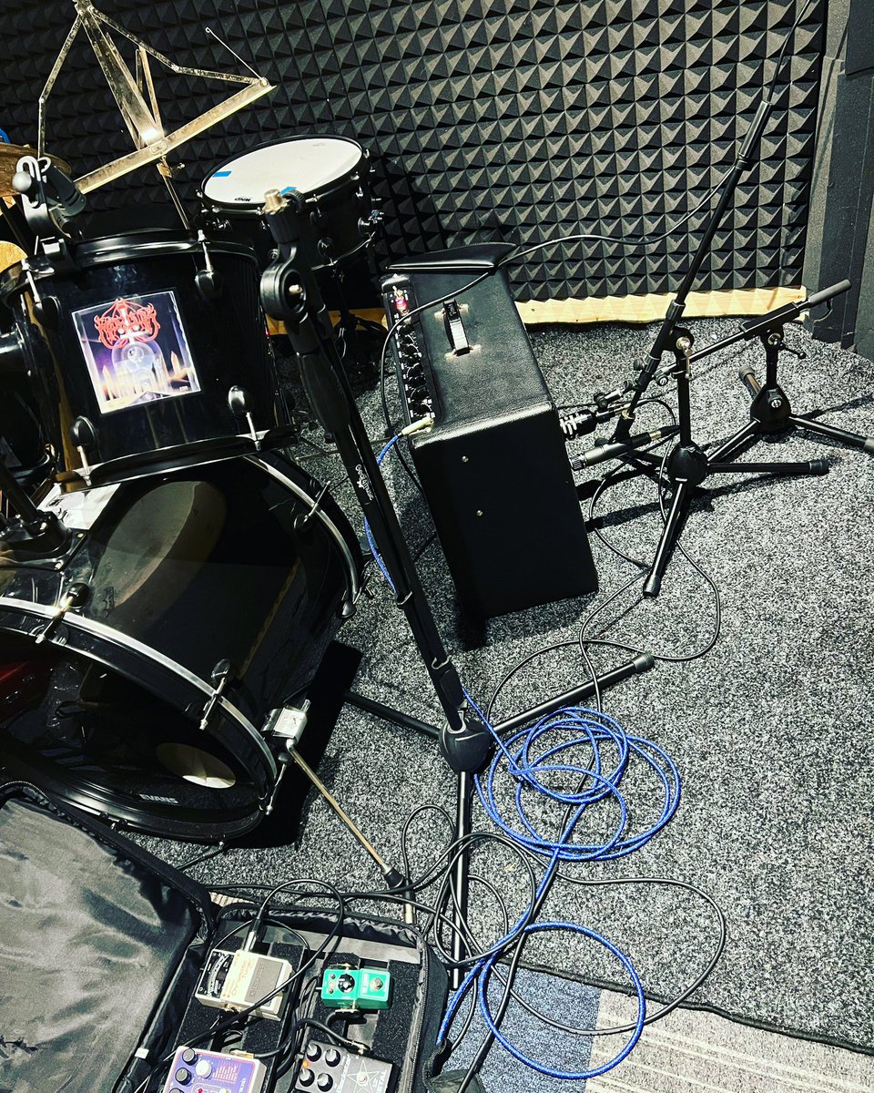 Fractured Mind tweet media