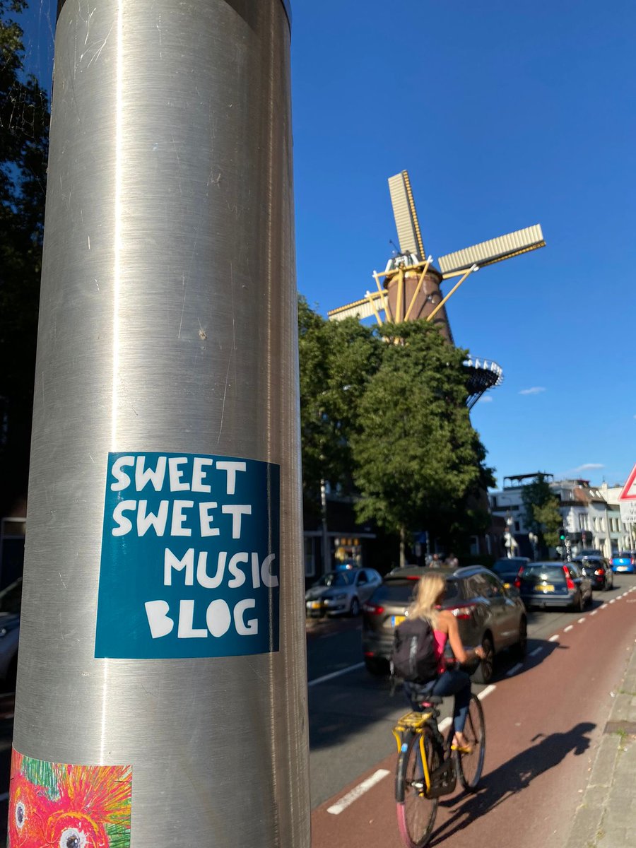 SweetSweetMusicblog turned seven years old this month.
In those seven years, 463 Q&amp;As have been posted.
Thanks to all those great artists who took the time to answer my questions and the still-growing readership.
I hope to have many more great conversations ahead!