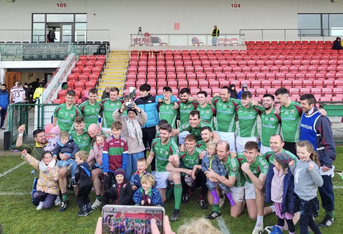 roughfield's tweet image. Our hurlers won the Derry Intermediate hurling championship today with a hard fought win against @ScreenGAA prob our most significant success in hurling yet. One cub - Smicko - would have loved it &amp;amp; been right in the middle of the fun tonight. Well done the lads #ERAbú