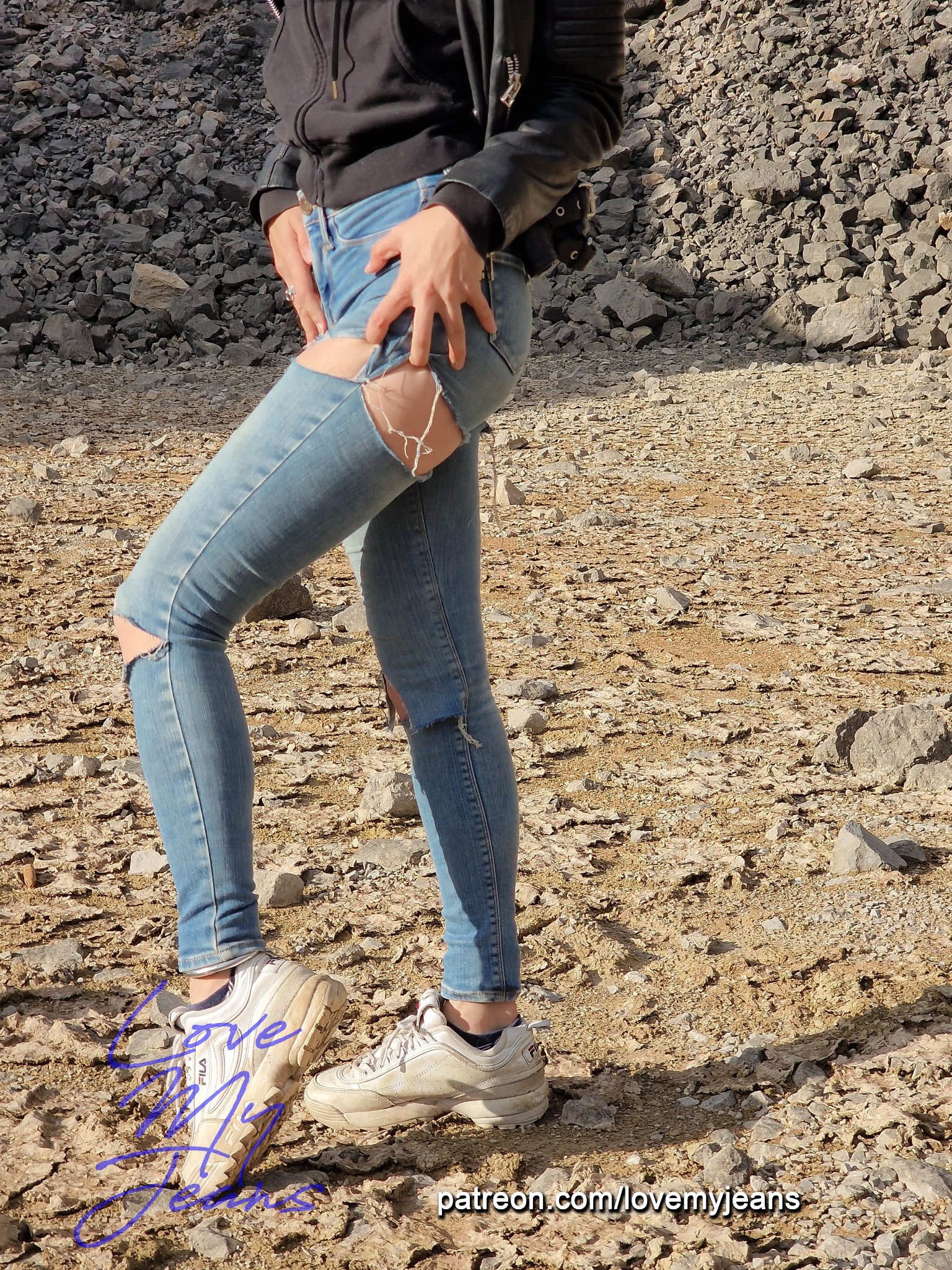 LoveMyJeans on Twitter "These Molly jeans deserved their destruction