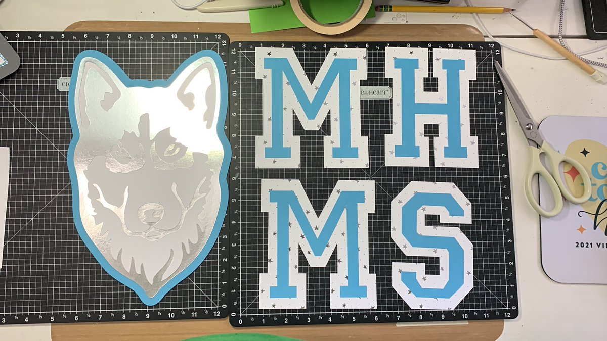 msbumb's tweet photo. Finished all my errands, chores, yard work….. crafting for a bulletin board coming soon! https://t.co/5aTSAlSreZ