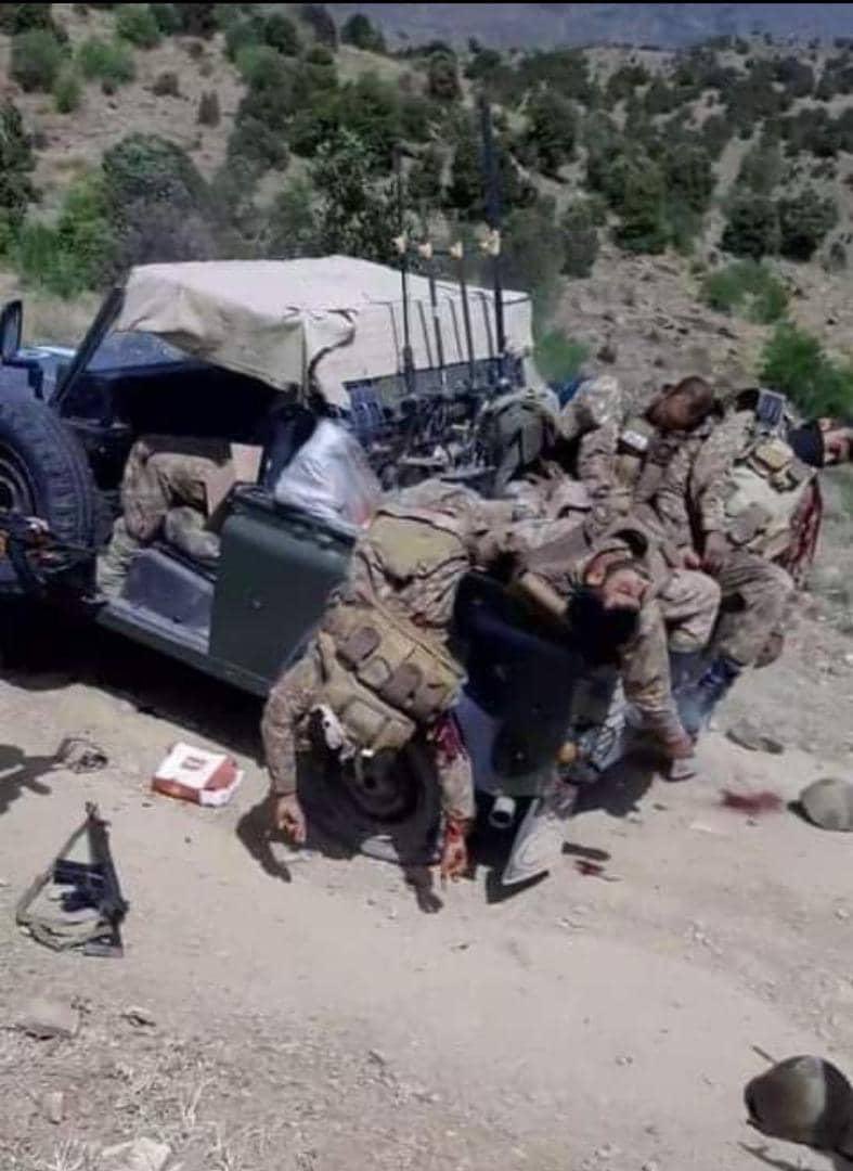 ہم سب ان شہیدوں کے جوتوں کے خاک کے برابر بھی نہیں ہیں 💔