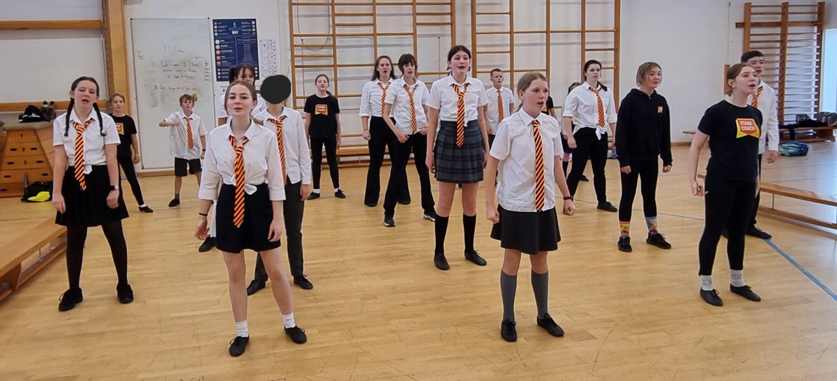 StagecoachSout1's tweet photo. Today our students had their final rehearsal before we head down to London tomorrow where they will be performing on Stage in the West End. #StagecoachSouthwell #TeamSouthwell #Makingmemories #Performingarts #DanceSingAct #Creativecourageforlife #Thestagecoachway https://t.co/WCXXQAGLVR